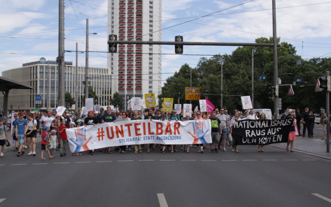 7.500 Menschen bei #unteilbar Auftakt-Demonstration in Leipzig